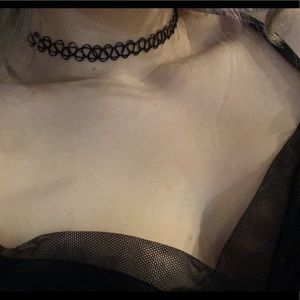 Meet your Posher, Max